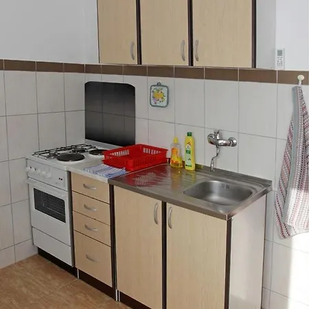 Apartament With Parking Space Pag - 12035